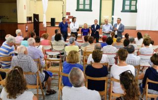 El Ayuntamiento de Santa Cruz perfila con vecinos de Igueste y Taganana diversas obras de mejora