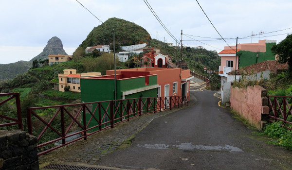 Santa Cruz rehabilita el colegio Manuel Borguño en Taborno