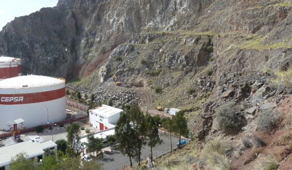 Puertos inicia las obras de saneamiento de las laderas de montaña La Jurada